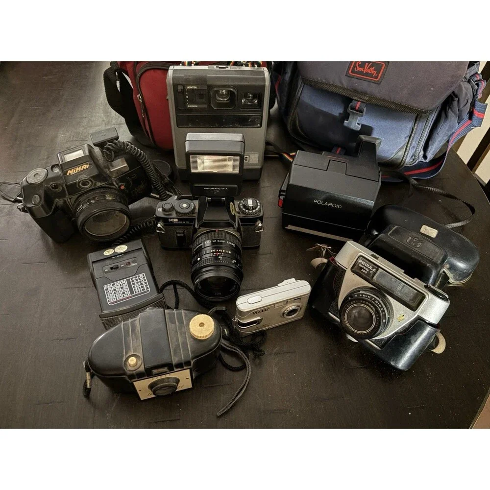 VINTAGE CAMERA LOT